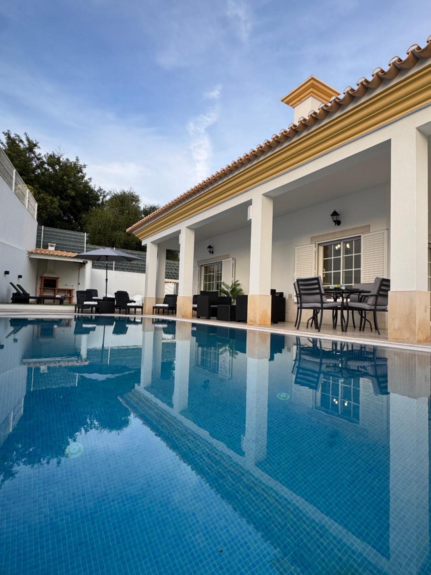 Villa Bonita Guesthouse Albufeira Old Town Exterior foto